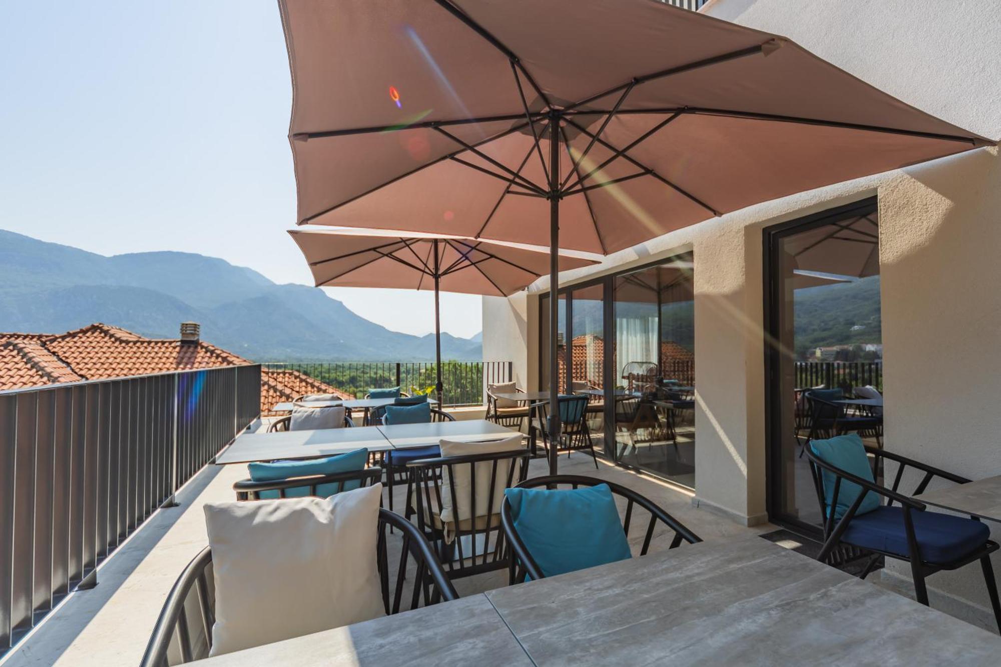 Hotel Aquilo Petrovac Eksteriør bilde