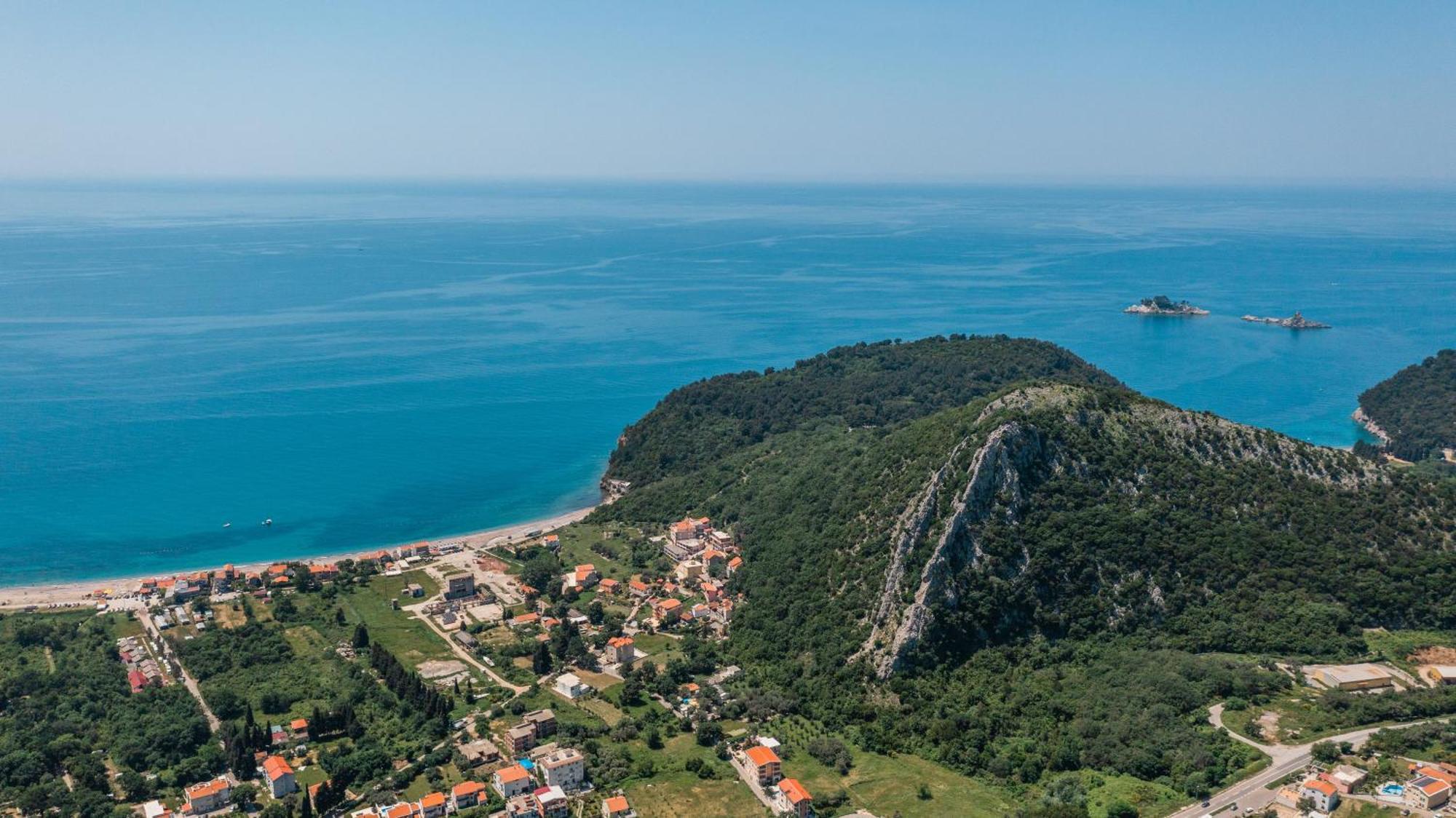 Hotel Aquilo Petrovac Eksteriør bilde