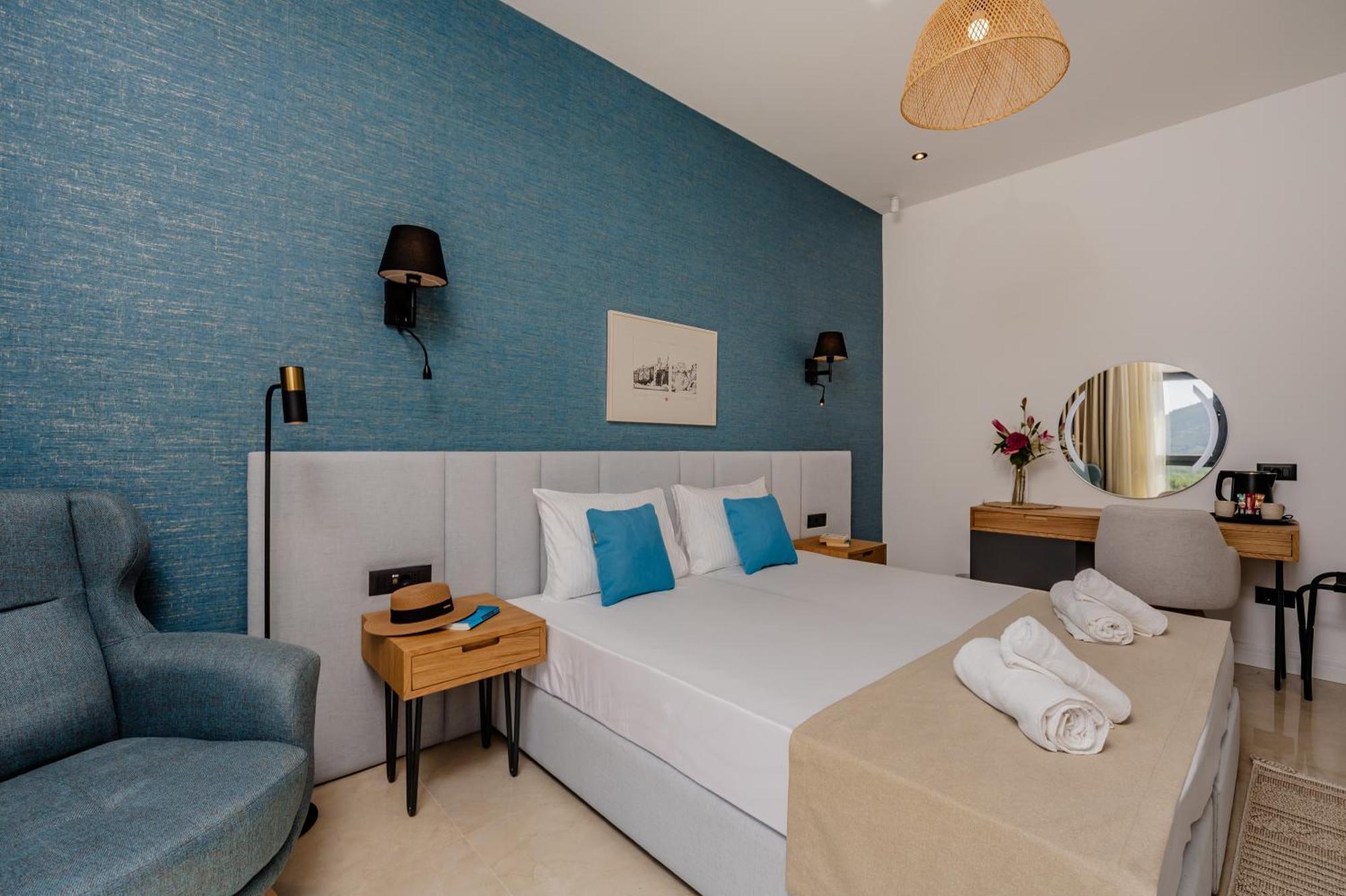 Hotel Aquilo Petrovac Eksteriør bilde