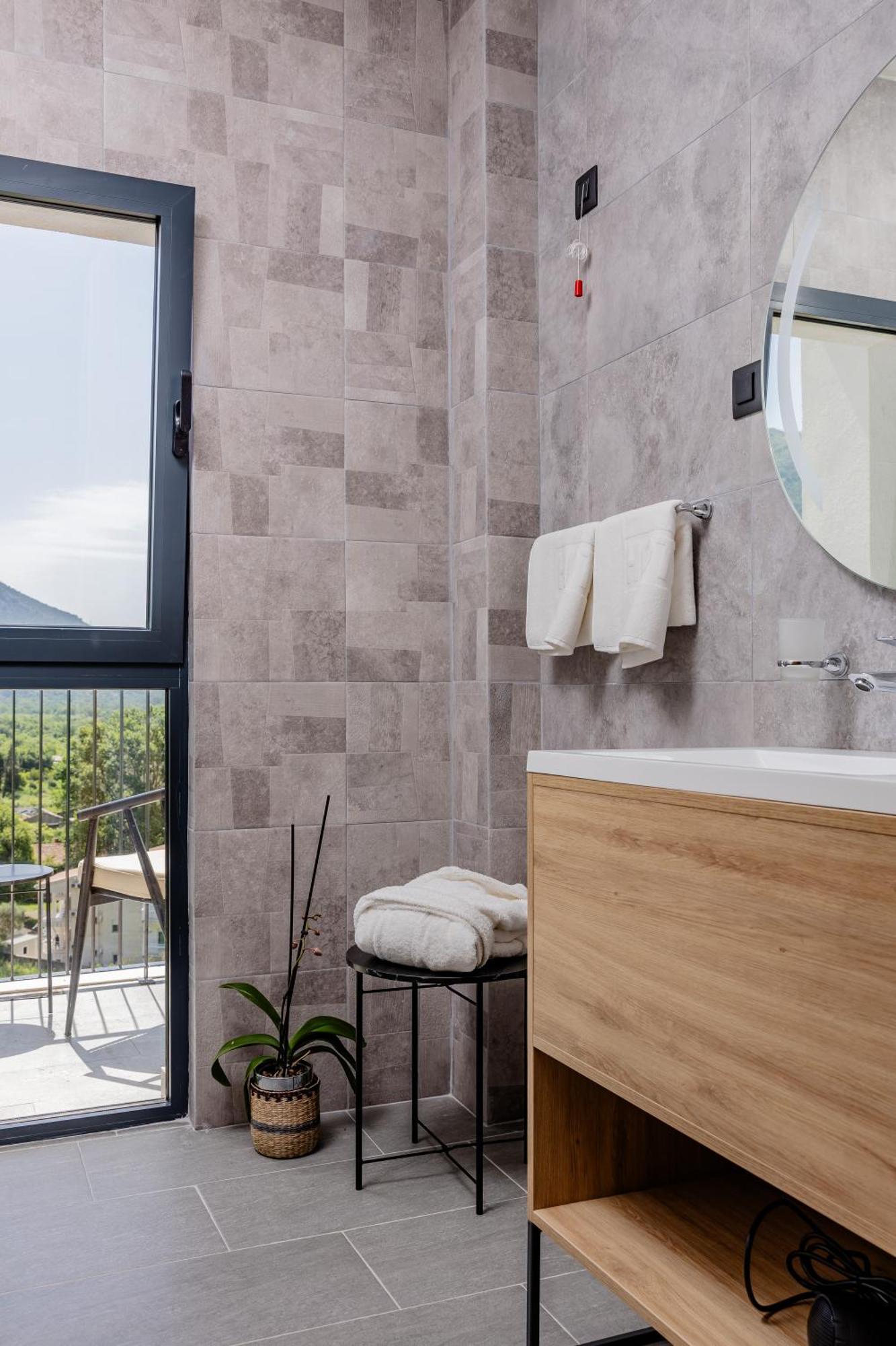 Hotel Aquilo Petrovac Eksteriør bilde
