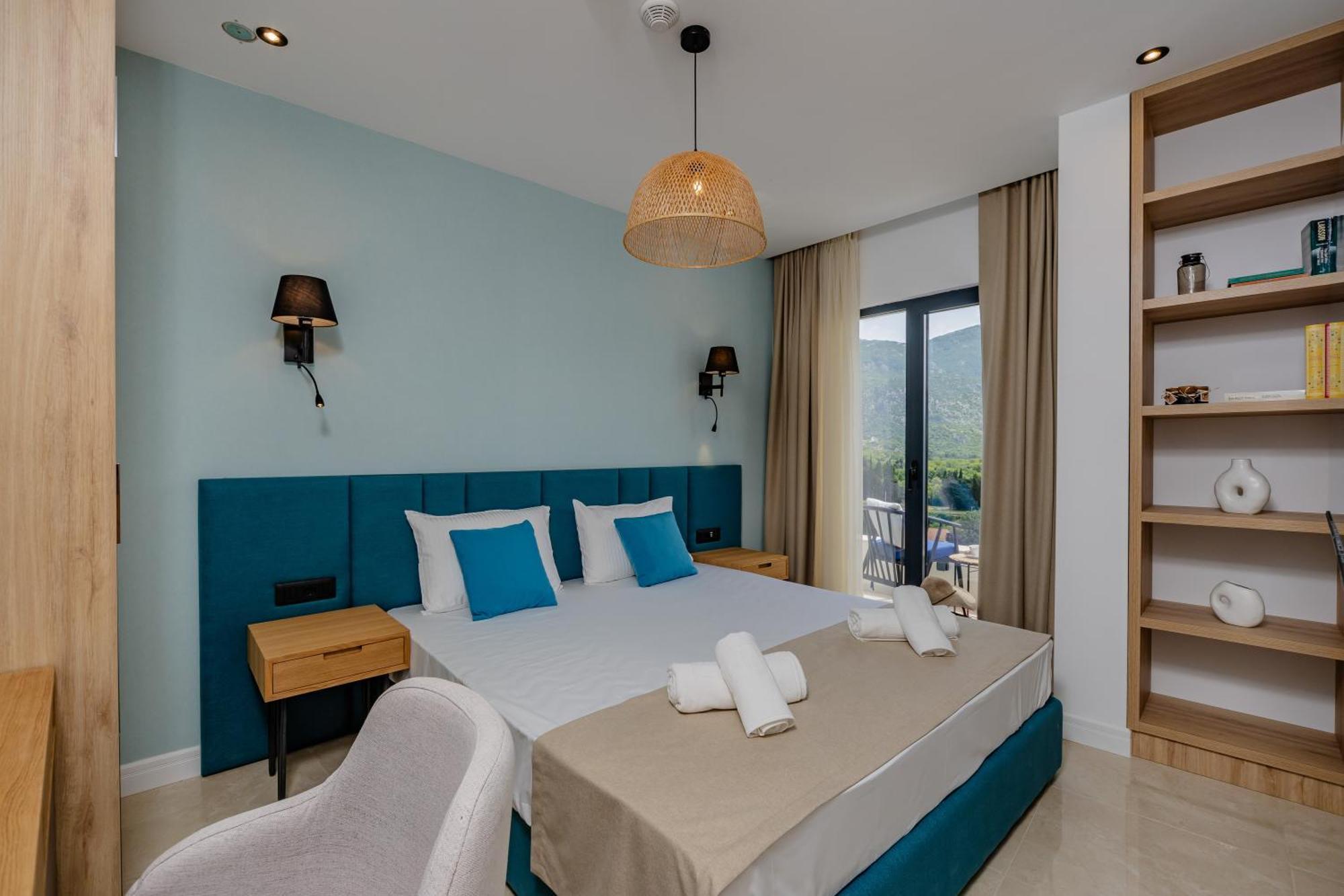 Hotel Aquilo Petrovac Eksteriør bilde